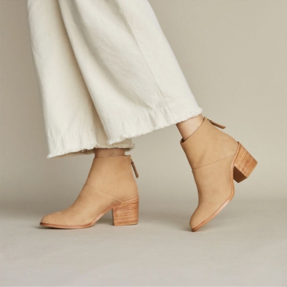Nisolo Dari Bootie,Leather, Size 7 1/2